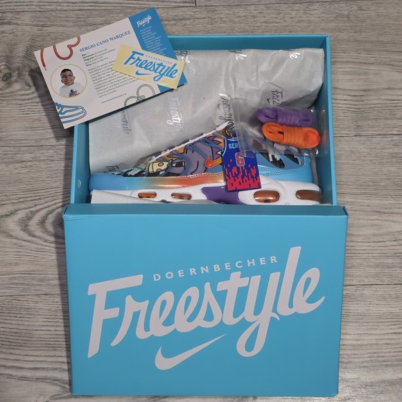 Size Men's 7.5 - Women's 9 Nike Air Max Plus 2026 DB21 Doernbecher NIB - Picture 2 of 8